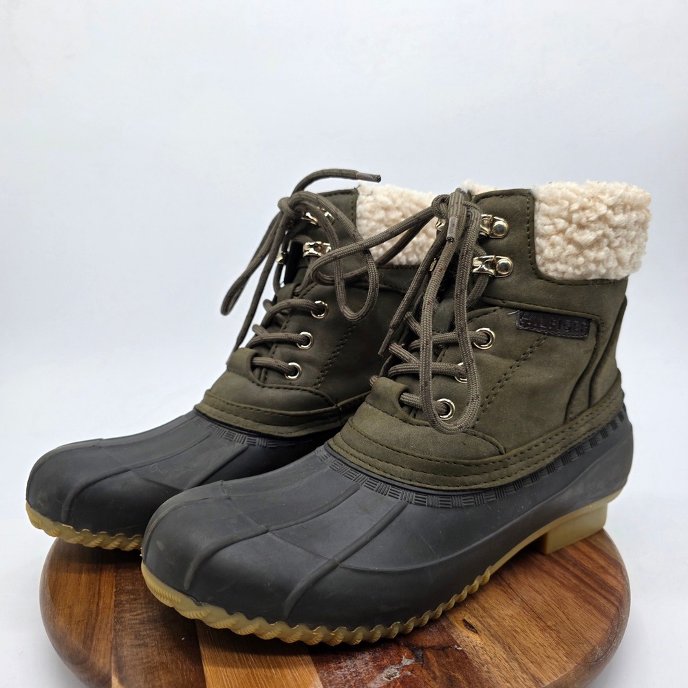 Tommy Hilfiger Women's Duck Boots Size 8M Olive Green Faux Fur Lined‎ TWRAELEN2